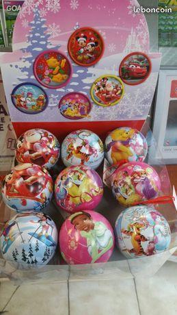 Boules Disney en metal qui s'ouvrent