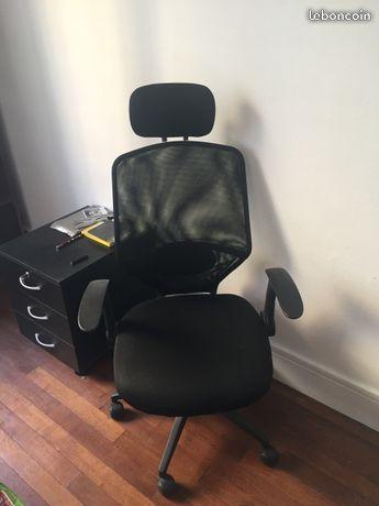 Chaise de bureau moderne et très confortable
