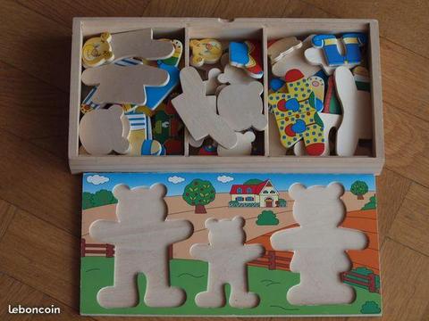 Puzzle en bois la famille ours à habiller