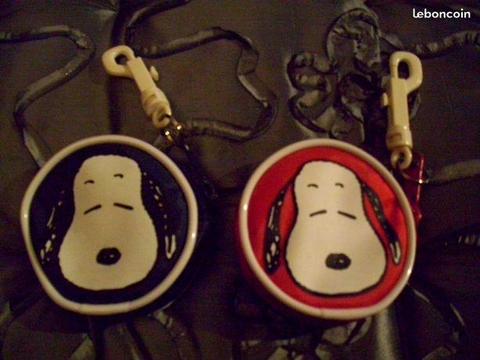 PORTE MONNAIE SNOOPY avec mousqueton