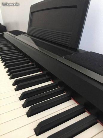 Piano KORG SP-170