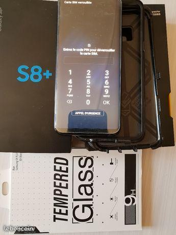 Samsung s8+ plus avec accessoires
