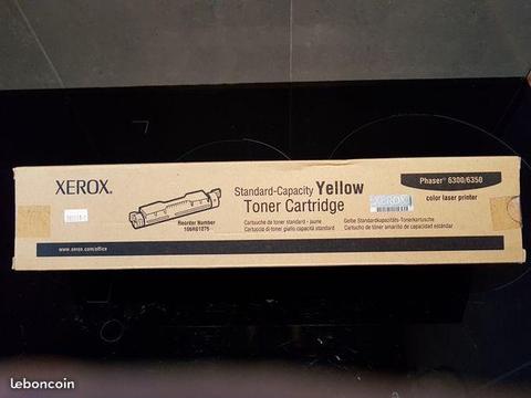 Cartouche toner XEROX Yellow 106R01075 Original
