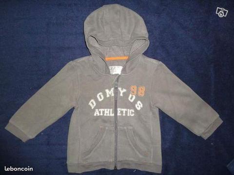 Sweat à capuche zipé gris Decathlon 3 ans jt7