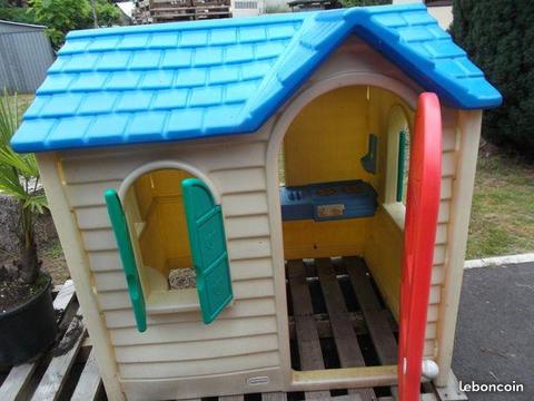 Maison ou cabane de jardin pour enfant