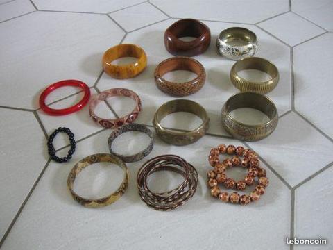 Bijoux / cadeau / 15 bracelets - AS078