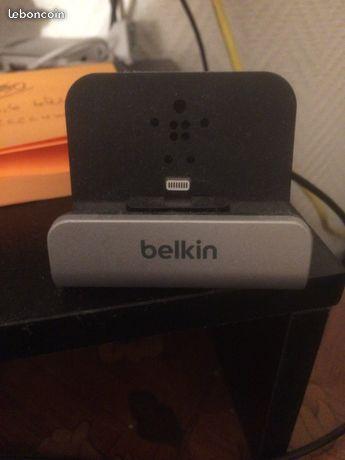 Chargeur et support belkin neuf pour iphone