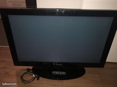 Televiseur Samsung 106 cm (42 pouces)