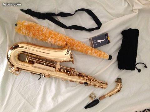 Saxophone YAMAHA YAS-275 + bec SELMER