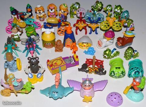 Lot 15 Kinder, 36 figurines malo78