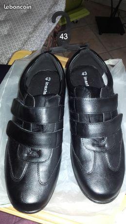 CHAUSSURES NOIR homme T 43