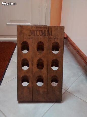 Ancien porte-bouteilles de la marque MUMM