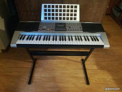Clavier / Piano Ibiza MEK-6128P avec support