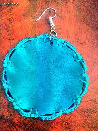 Boucles d'oreilles en cuir bleu turquoise