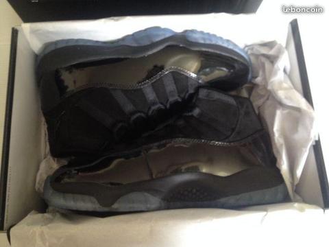 Air Jordan 11 Cap And Gown Black Taille 8 41 NEUF