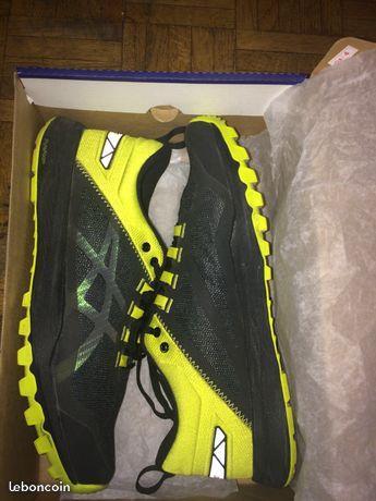 Asics gecko ct noir et jaune