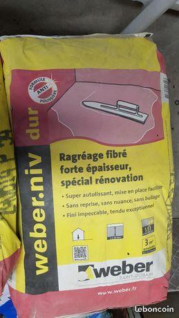 Sacs de ragréage fibré