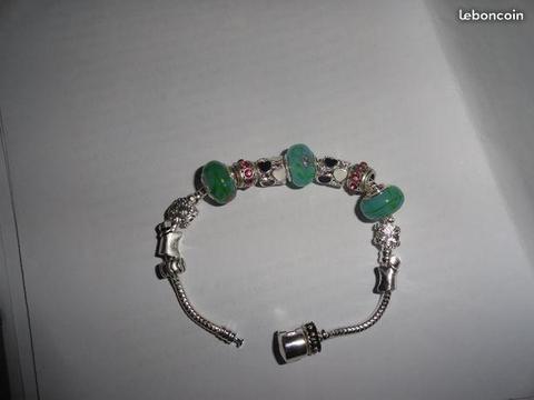 Bracelet 12 charms vertt argent fermoir securité