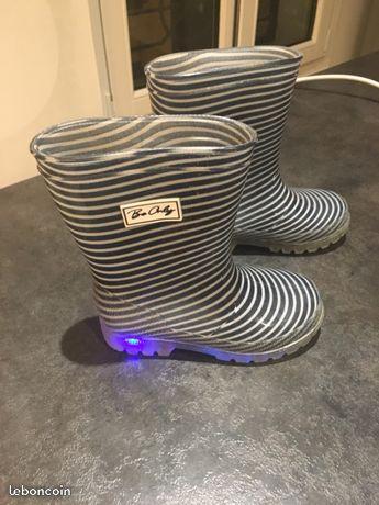Bottes BE ONLY bleu lumineuses T26 SG92