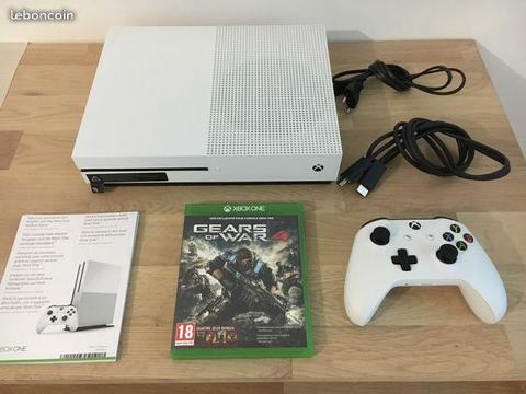 Xbox One S neuve + Gears of War 4