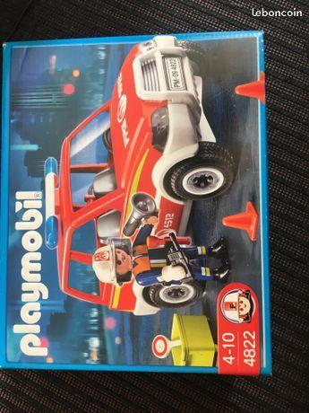 Playmobil - voiture de pompier NEUF