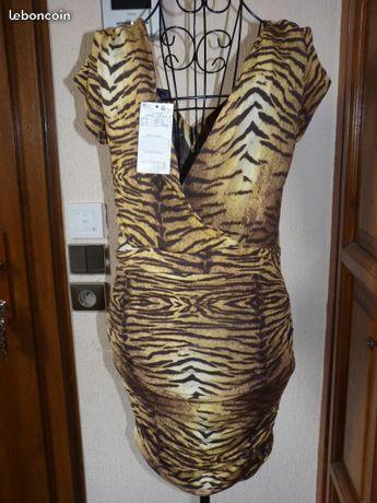 NEUF Robe MANGO imprimé animal T S 36 fourreau