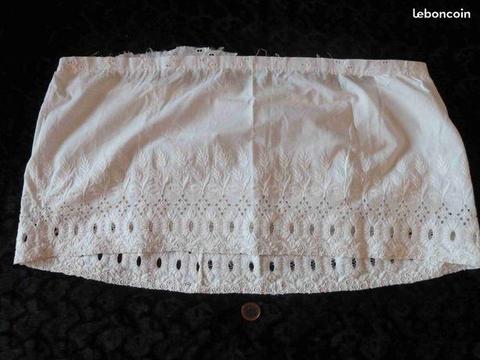 Ancien bas de jupon coton blanc brodé