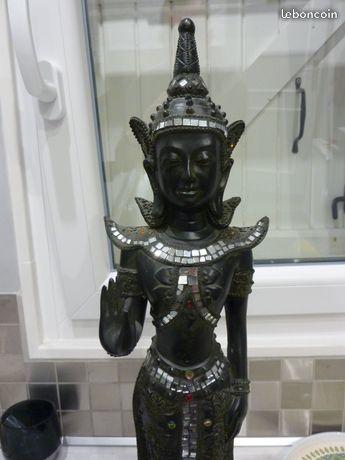 Statue deesse shiva bouddha