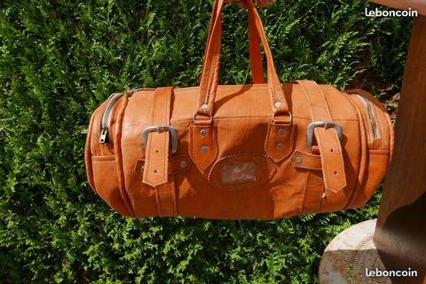 Sac de voyage en cuir