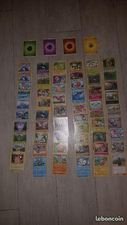 Lot de 60 cartes pokemon