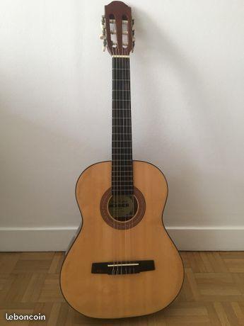 Guitare 1/2 Hohner HC02
