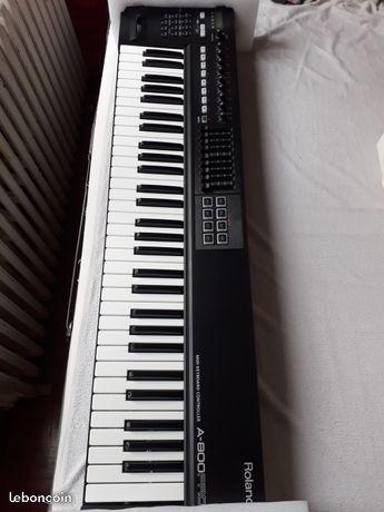 Clavier Roland A800 Pro (61 touches) [COMME NEUF]