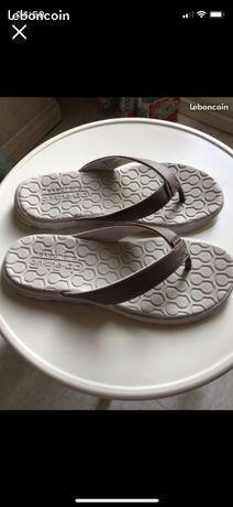 TONG SKECHERS -Modèle On Thé Go P37 -TBE