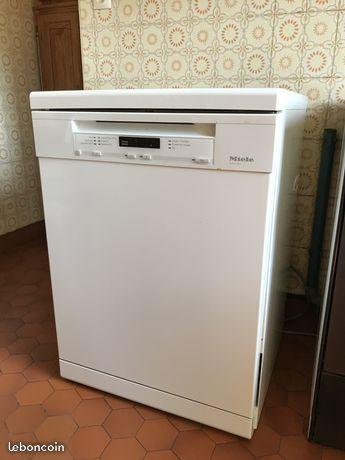 Lave-vaisselle Miele G 6230 SC BLANC en pose libre