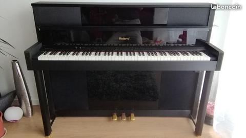 Piano numérique Roland lx10