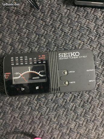 Accordeur de guitare tuner Seiko St707