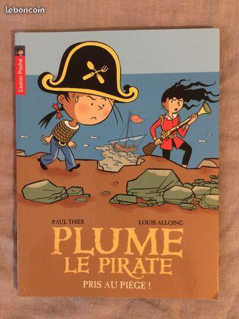 Livre PLUME LE PIRATE excellent état